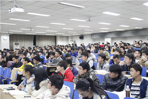 13级年级会 (2)_副本.jpg