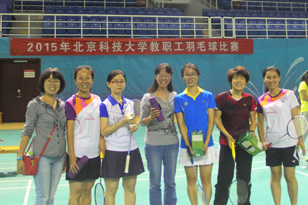 女双合照.jpg