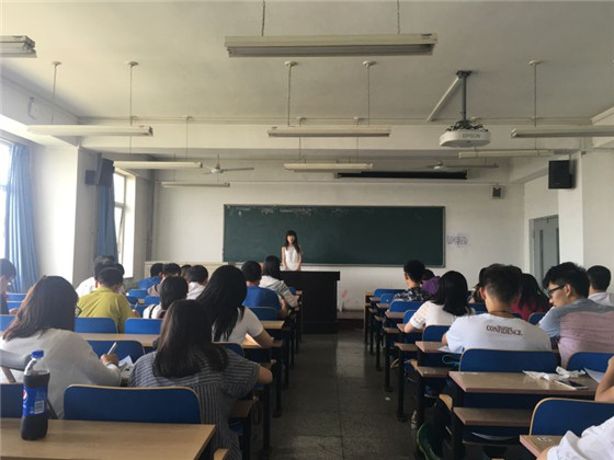 天辰娱乐第267期党校第一次理论学习顺利开展.jpg
